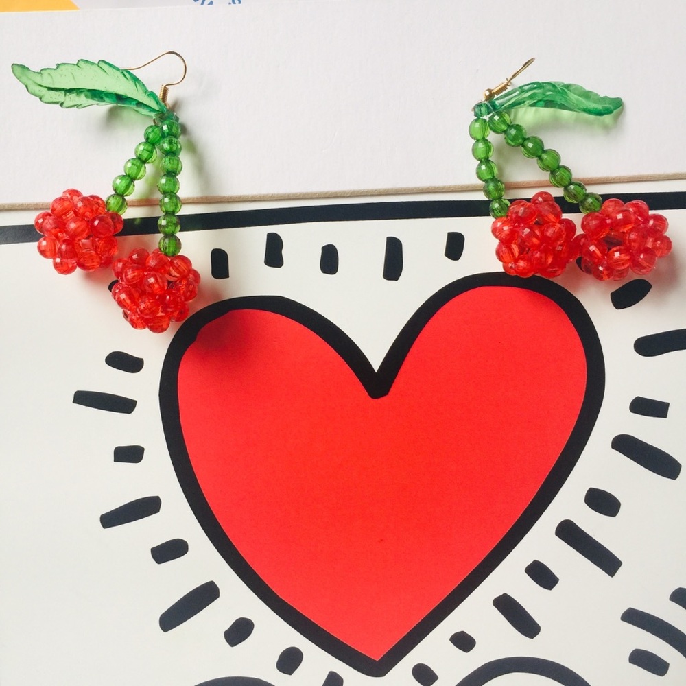 Beaded cherry drop earring - Picture 3 of 5